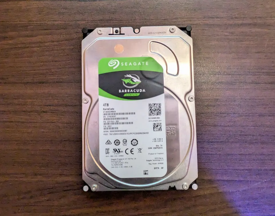 SEAGATE 4000DM004（4.0TB） の実機
