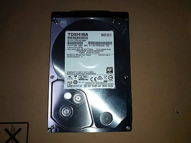 TOSHIBA DT01ACA200（2.0TB） の実機