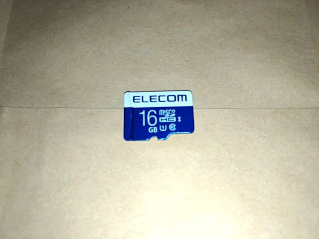 ELECOM 型番不明 の実機