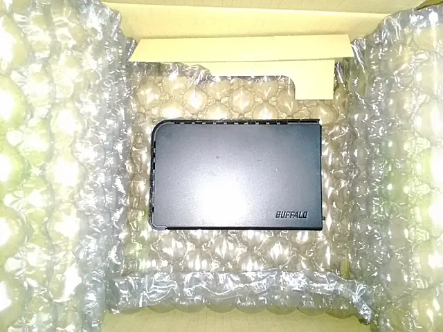 お預かりした BUFFALO HD-LB2.0TU3-BKD(2.0TB) の実機