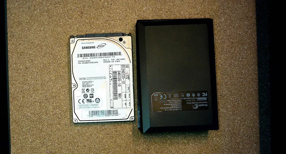 SEAGATE model SRD00F1（2.0TB） の実機